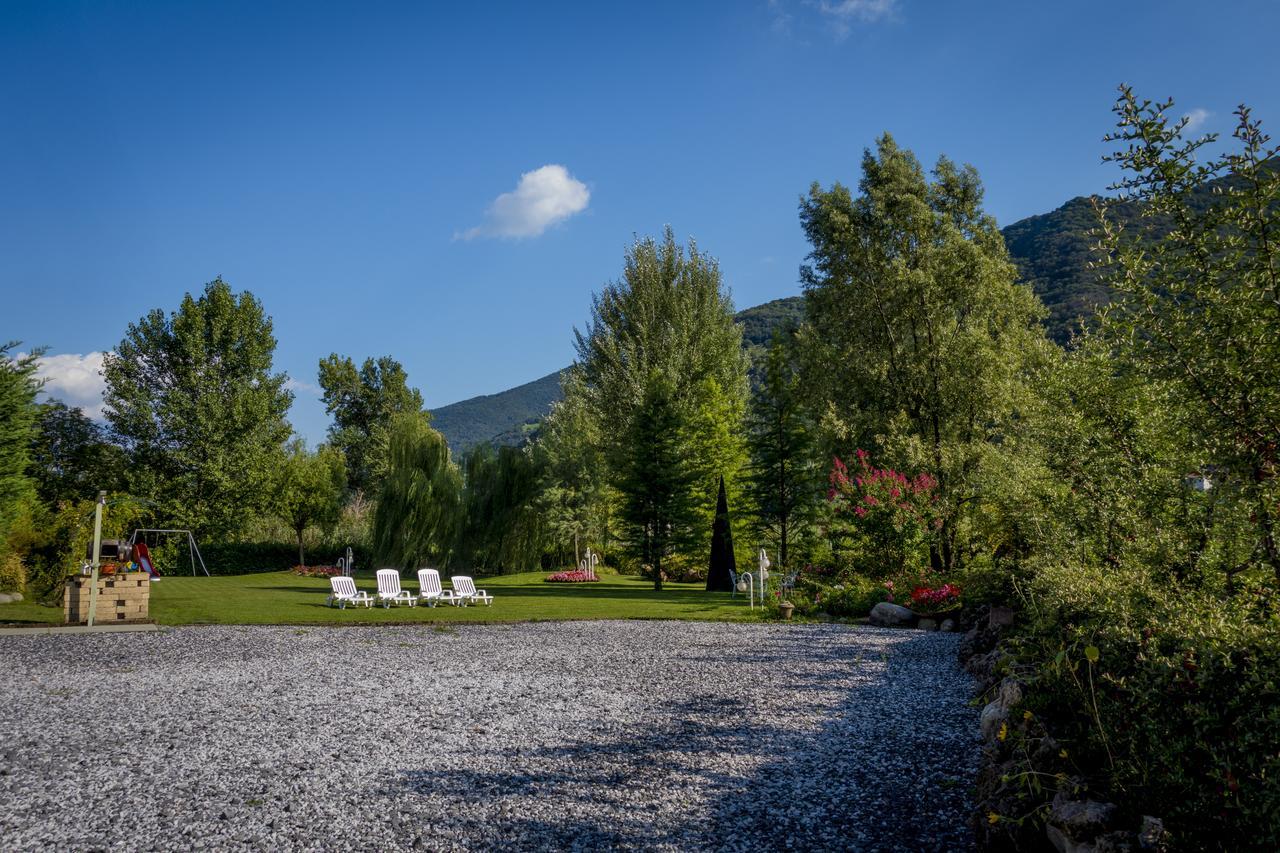 Albergo La Romanella Spinone Al Lago Luaran gambar